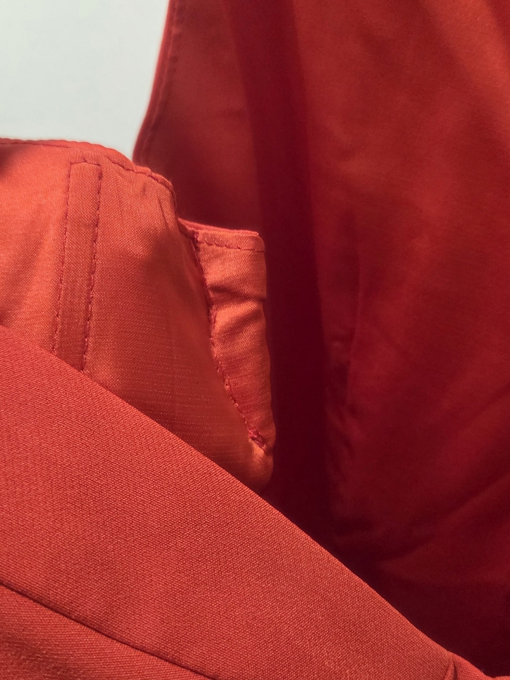 Red Midi Dress with Sweetheart Neckline - Picture 4 of 7